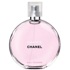 Chanel Chance Eau – это цветочно-фруктовый коктейль с кислинкой. Грейпфрут и айва наполняют композицию парфюма свежими нотами. В «сердце» звучат нежные жасминовые ноты. А шлейф согревают соблазнительные ноты белого мускуса.