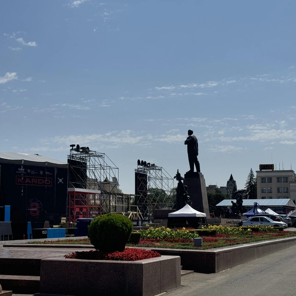 В центре Ставрополя возводят локации для «КАРДО» | Источник: Дарья Гранкина / 26.RU