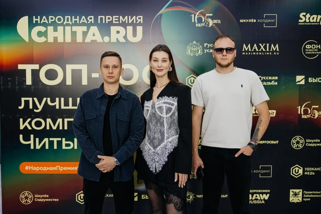 А здесь ребята из «ДВ-Авто»&nbsp;— словно вышли из какого-то современного клипа | Источник: Ксения Зимина