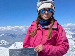 Последнее видео альпинистки Наговициной — спустя неделю ледяного плена в горах она еще была жива