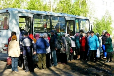 Специальные автобусы на кладбище запустят в Комсомольске-на-Амуре