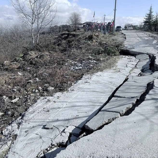 В Сочи под угрозой оказалось кладбище, где хоронят героев СВО