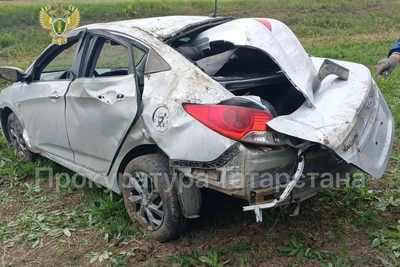 Авто с детьми вылетело в кювет в Татарстане: погиб ребенок