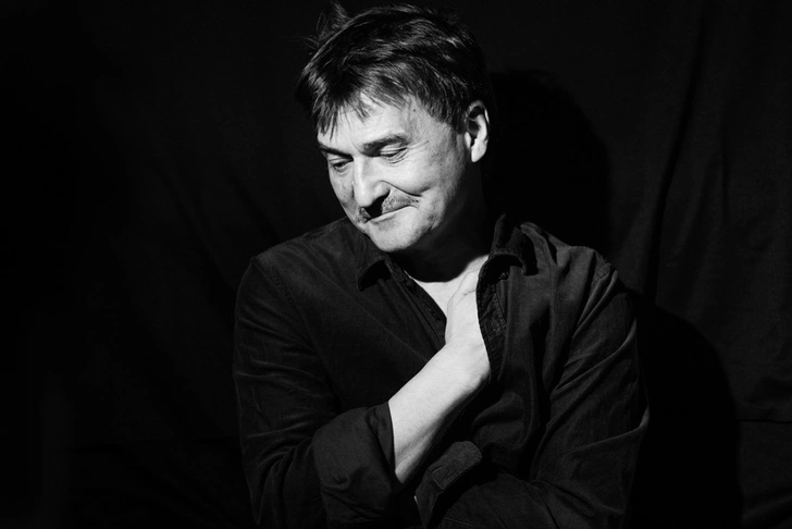 Юрий Бутусов