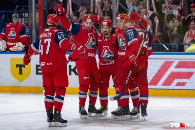 Хоккеисты Локомотива вошли в топ КХЛ по пасам