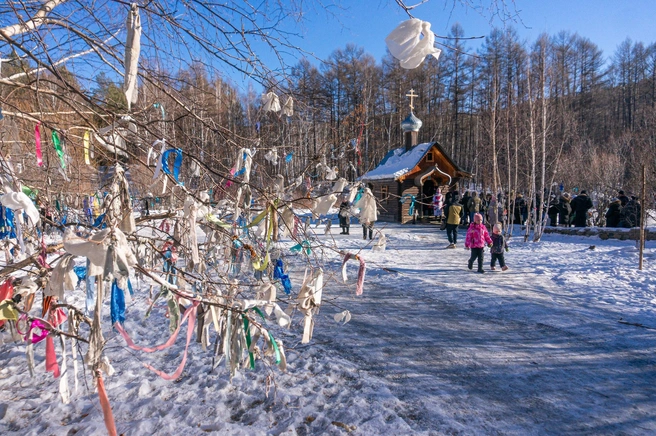 Вместо лент — салфетки и пакеты | Источник: Сергей Иванов