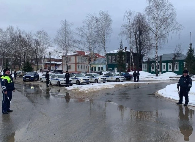В Касимовском районе инспекторы ДПС за день выявили более 40 нарушений | ya62.ru