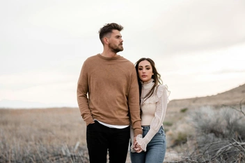 8 признаков того, что вы играете в отношениях роль мученицы