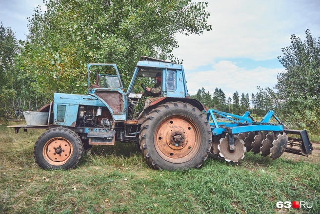 Сейчас трактор уже «отдыхает» — до следующего сезона | Источник: Роман Данилкин / 63.RU