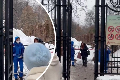 «Если попали люди, то убило конечно»: арка рухнула в Хамовниках