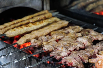 Красноярцы выбрали лучший шашлык в городе