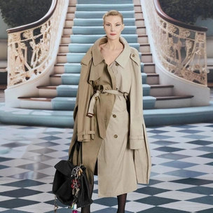 Мама Демны и Рената Литвинова — новые героини весеннего кампейна Balenciaga