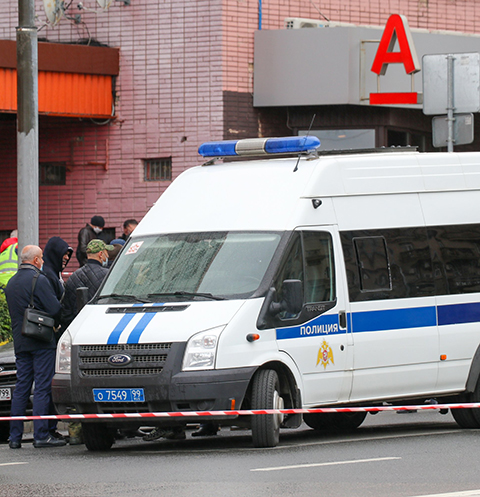 В московском банке захватили заложников: хроника происшествия