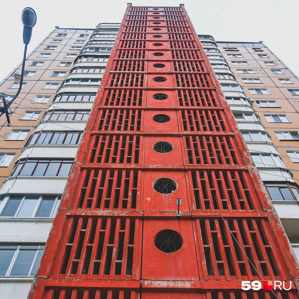 Тут есть некоторые детали, которые могут напоминать о лопастях в двигателе самолетов | Источник: Тимофей Калмаков / 59.RU 