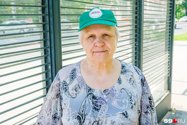Вера Ивановна часто ездит на автобусе № 50 | Источник: Тимофей Калмаков / 59.RU