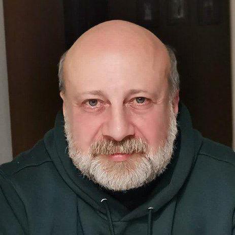 <p>Роман Гусаров</p>
