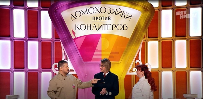 Жюри, которое оценивало сладкие работы участников шоу  | Источник: vskonditer.friday.ru