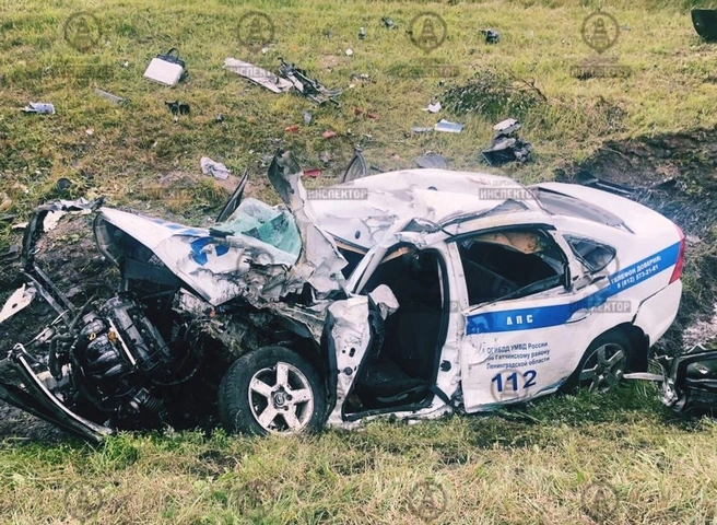 В Ленобласти после ДТП с грузовым автомобилем погиб полицейский | ya62.ru