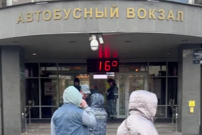 Автовокзал на Обводном эвакуировали из-за звонка