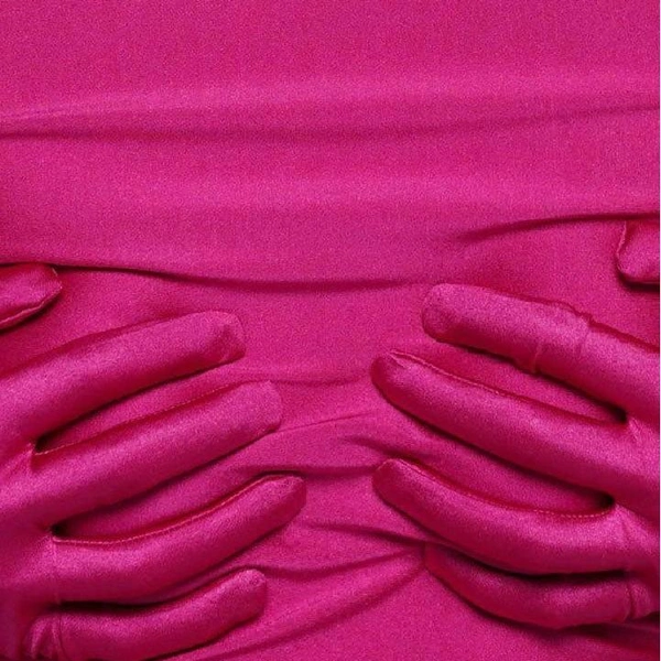 Но ярким оттенкам тоже нашлось место&nbsp;— играем в контрасты | Источник: ru.pinterest.com