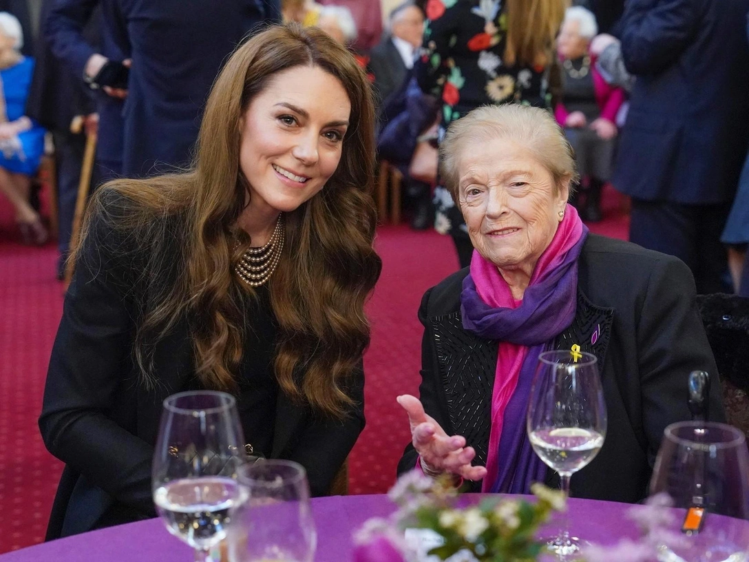 В последнюю минуту: Кейт Миддлтон присоединилась к мужу на важном мероприятии и всех покорила | marieclaire.ru