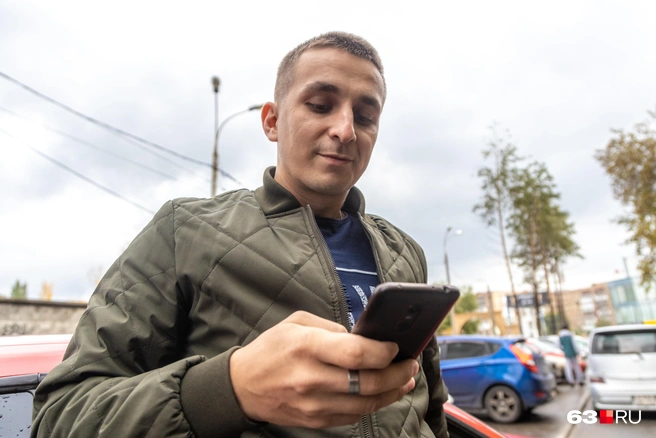 Предложить номинанта на премию можно через телефон | Источник: Роман Данилкин / 63.RU