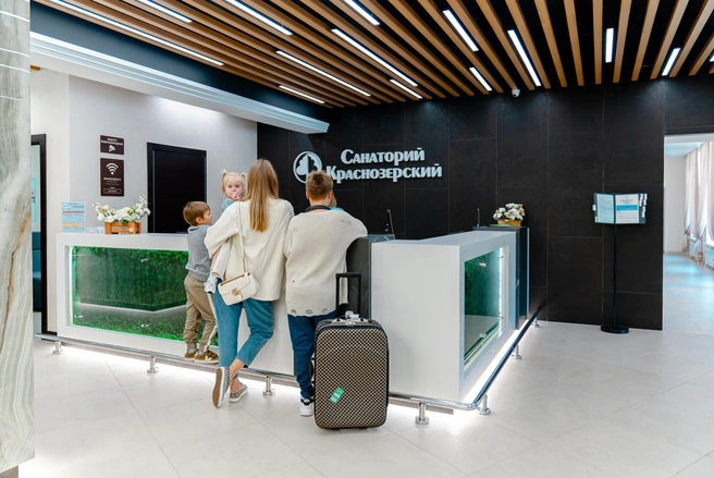 В «Краснозерский» приезжает отдыхать не первое поколение новосибирцев | Источник: ООО&nbsp;«КРАСНАЯ ОЗЕРКА»