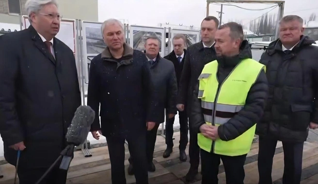 Чиновники презентуют окрытие вокзала уже через год | Источник: Володин.Саратов / телеграм-канал