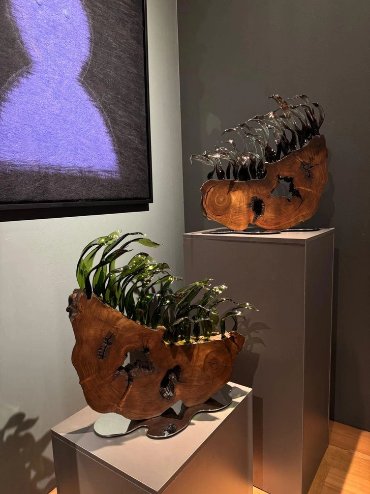 Юлия Дюбенко. Композиция «Трава у дома» | Источник: Мария Вебер