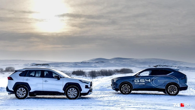 Длина Toyota RAV4&nbsp;— 4600&nbsp;мм, GAC GS4&nbsp;— 4685&nbsp;мм. Длины колесных баз&nbsp;— 2690&nbsp;мм и 2750&nbsp;мм соответственно | Источник: Артем Краснов
