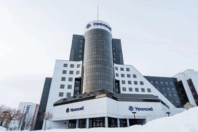 Почему не продаются БЦ «Уралсиб», ТЦ «Свердловский» и замок в Зубово