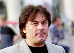 Александр Серов продает шикарную квартиру в Москве за 20 миллионов