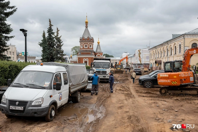 Улица Андропова находится в стадии активного ремонта | Источник: Александр Куренной / 76.RU