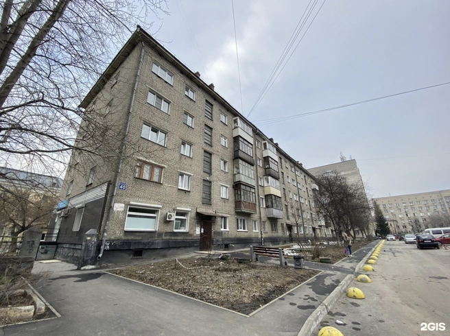 От затопления страдают дома № 40 и 57 на улице Театральной | Источник: Эдуард Тарбеев / 2ГИС