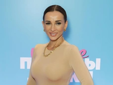 «Проблемы с печенью, пигментация, желтый цвет кожи»: Чехова страдает от генетического синдрома Жильбера