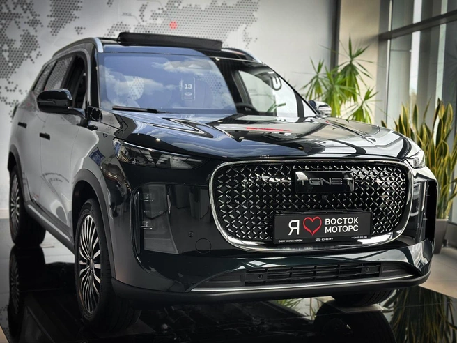 В 2025 году на рынке появился новый бренд автомобилей — Tenet, название которого происходит от Take Every New Experience Together («Вместе к новым свершениям») | Источник: «Восток Моторс»