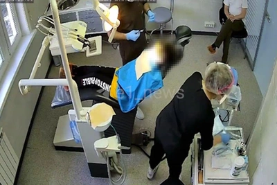 Родители судятся с клиникой за удаление зубов сыну на Урале