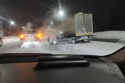 Northern Bypass mass accident: cars scattered, video from scene