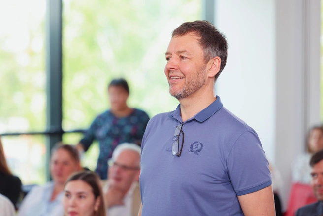 В последние годы Сергей изучил возможности своего тела и следит за здоровьем | Источник: Сергей Нетиевский