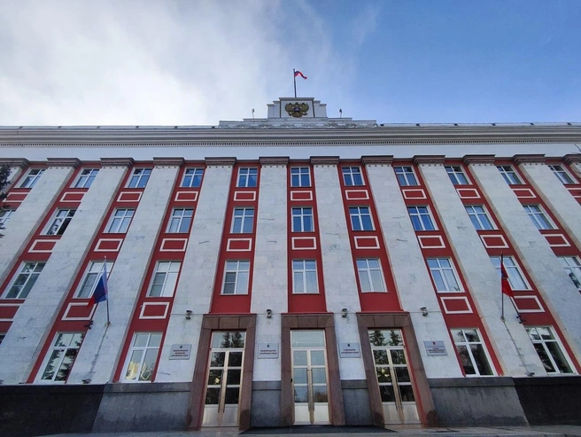 Подрядчик должен выполнить работы до 8 декабря, фото иллюстративное | Источник: Константин Санталов / NGS22.RU