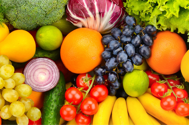 Кожура полезнее мякоти: 10 фруктов и овощей, которые на самом деле не надо чистить перед едой