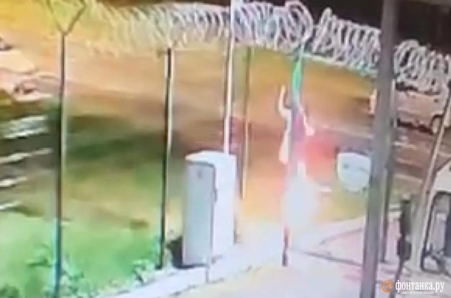 Покушение на теракт, которое вменяют блогеру в Петербурге, попало на видео | Источник: «Фонтанка.ру»