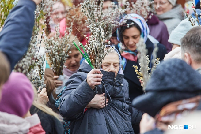 Рассказываем, как в православные праздники будет работать городской транспорт в Москве | Источник: Александр Ощепков / NGS.RU
