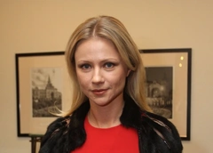 Мария Миронова: «Когда забеременела в 45 лет, многие крутили пальцем у виска»