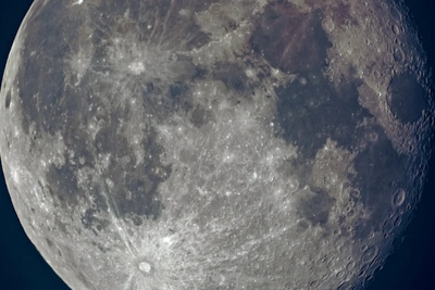 Алтайские ученые сделали четкие снимки Луны