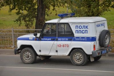 Мужчина на Уралмаше разбился, упав с балкона