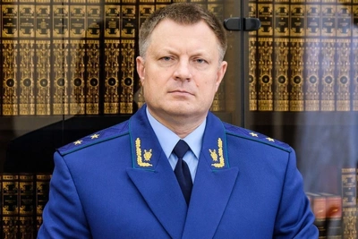 Putin appoints Urals law graduates deputy prosecutors general