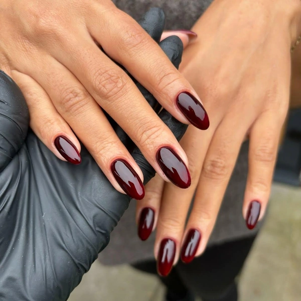 Источник: @aimeechaplin_nails