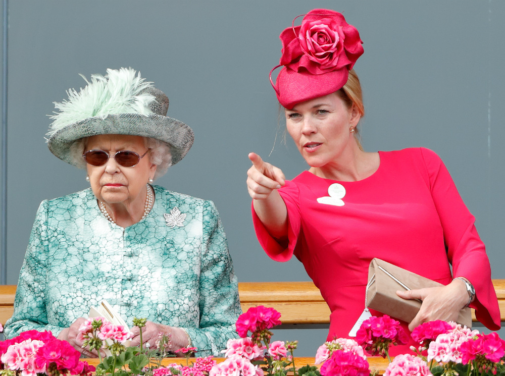 Королева и Отем Филлипс на пятом дне скачек в Аскоте, 23 июня 2018 года | marieclaire.ru