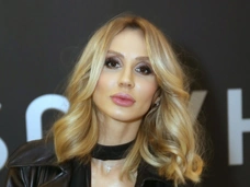 Мария Шукшина: «Фанаты Лободы, видимо, поклонники искусственного и безобразного ботокса и силикона»